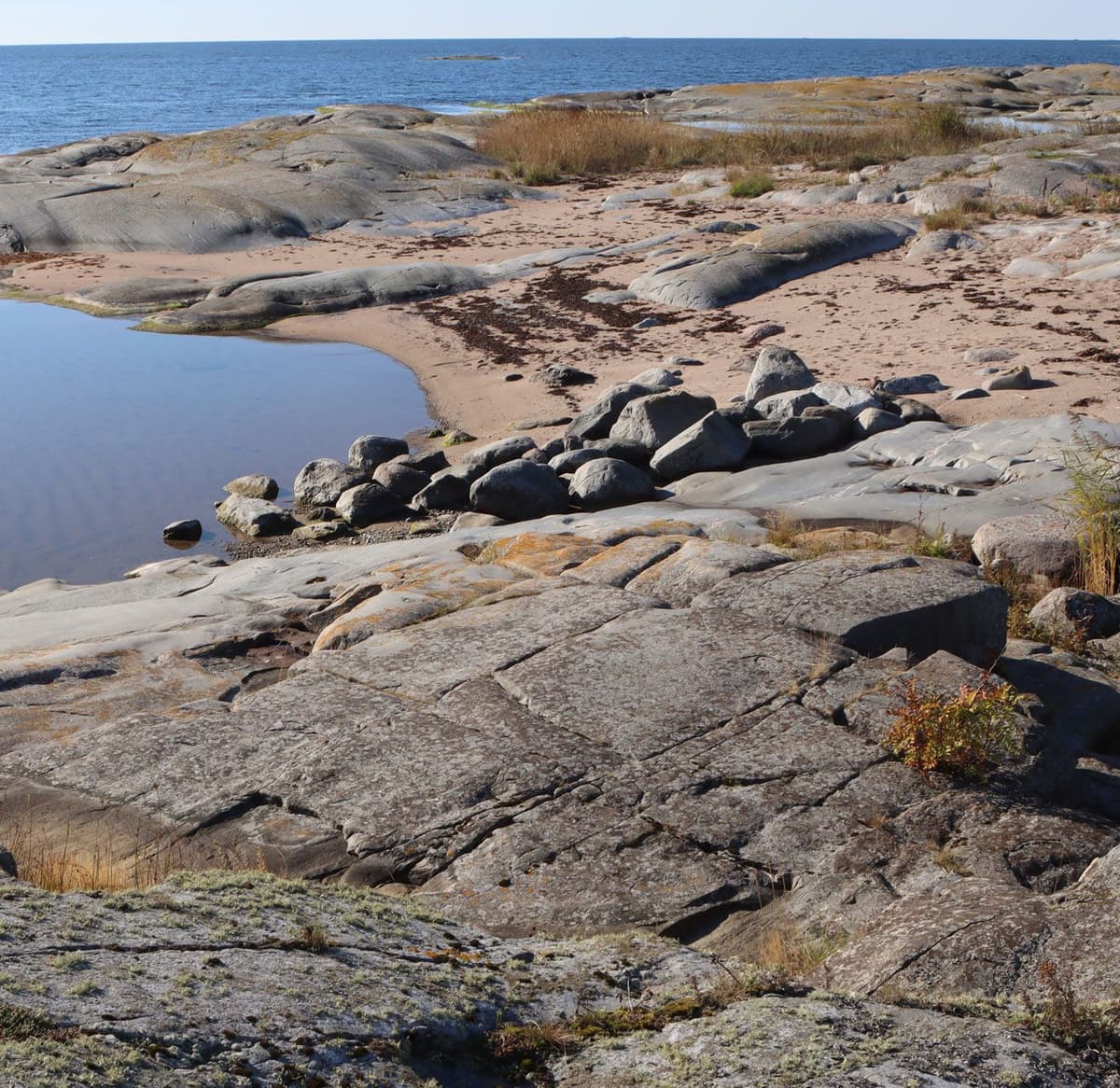 Sandstrand i havsbandet